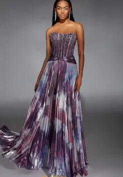 Paris 61781^Alyce New