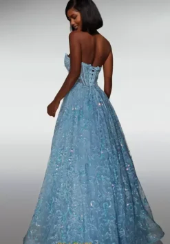 Paris 62033^Alyce Hot