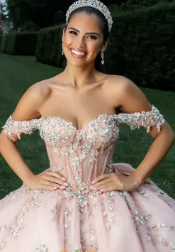 Q1038^Amabella Discount