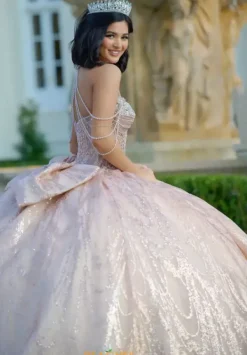 Q1067^Amabella Clearance