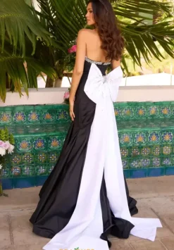 42216^Ava Presley Online