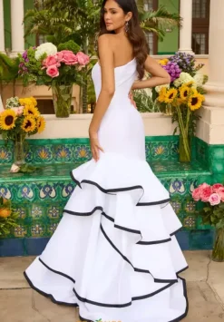 42250^Ava Presley Online