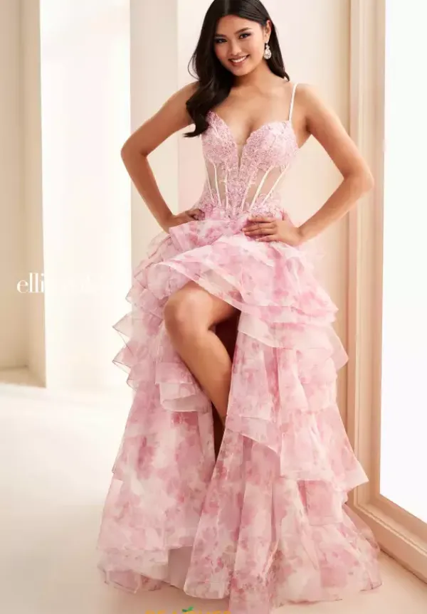 EW37093^Ellie Wilde Online