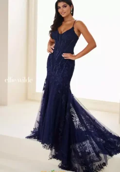 EW37216^Ellie Wilde Hot