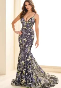 EW36019^Ellie Wilde Best