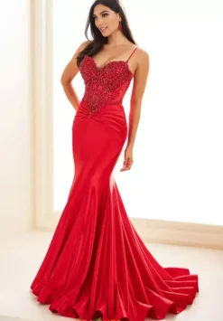 EW36004^Ellie Wilde Online