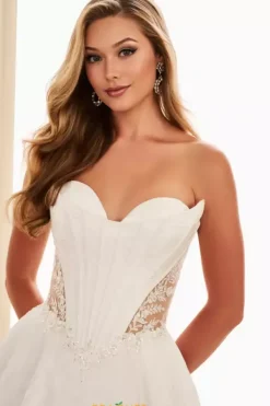 EW37080^Ellie Wilde Best