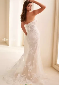 EW37083^Ellie Wilde Sale