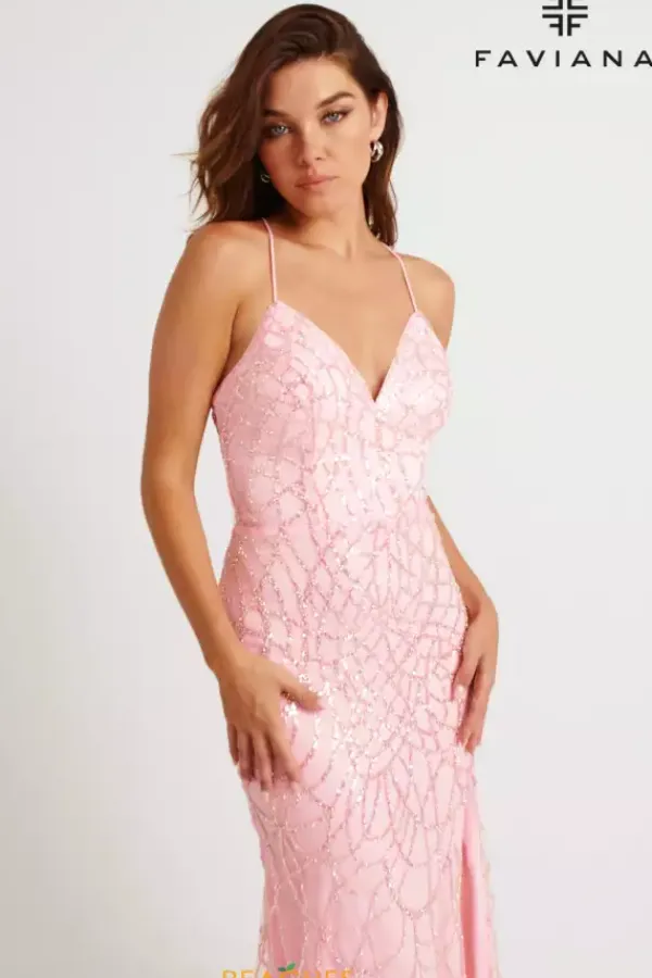 11084^Faviana New