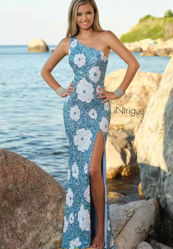 900^Intrigue by Blush Best