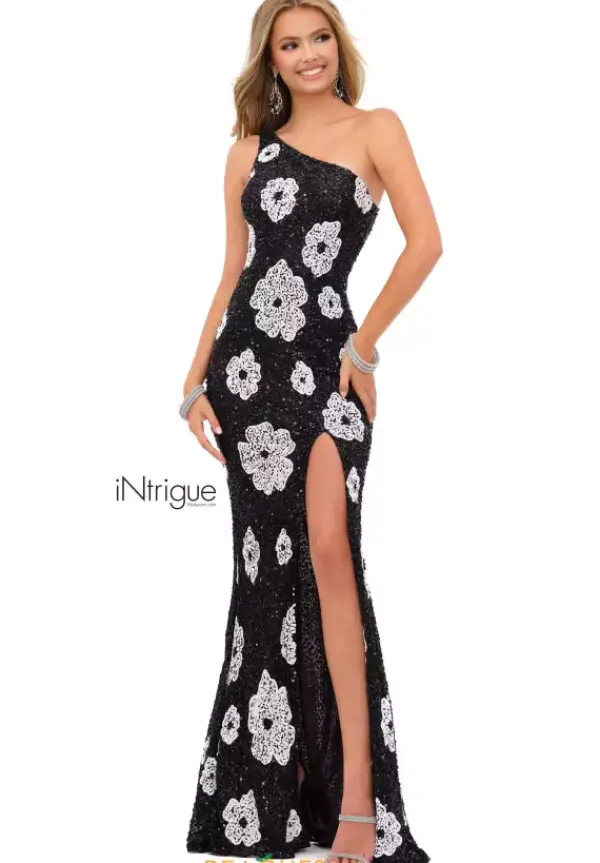 900^Intrigue by Blush Best