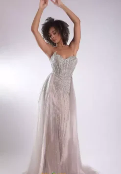 7932^Jasz Couture Online