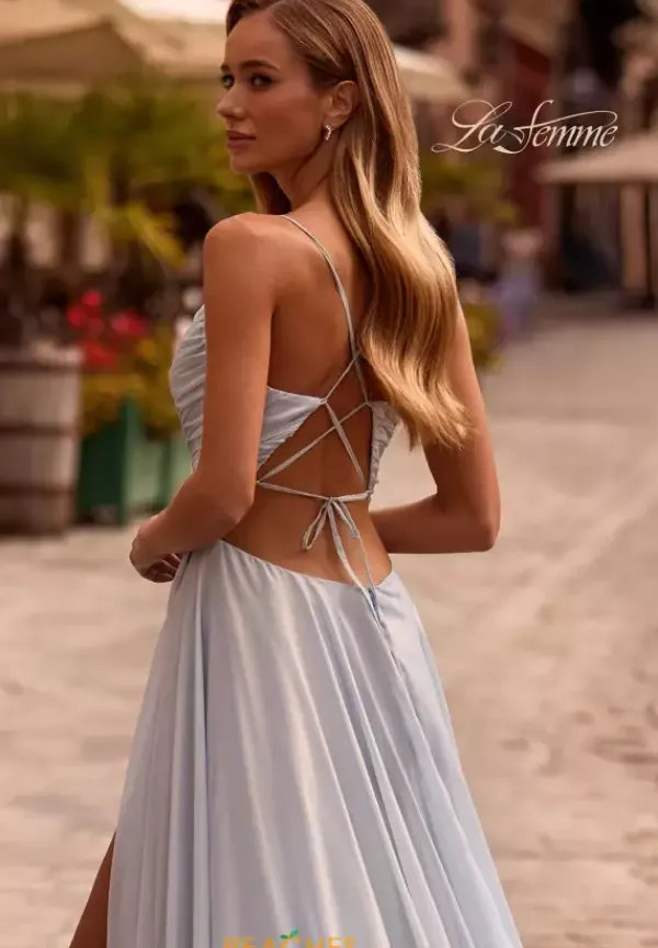 33043^La Femme Clearance