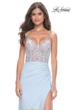 32089^La Femme Online