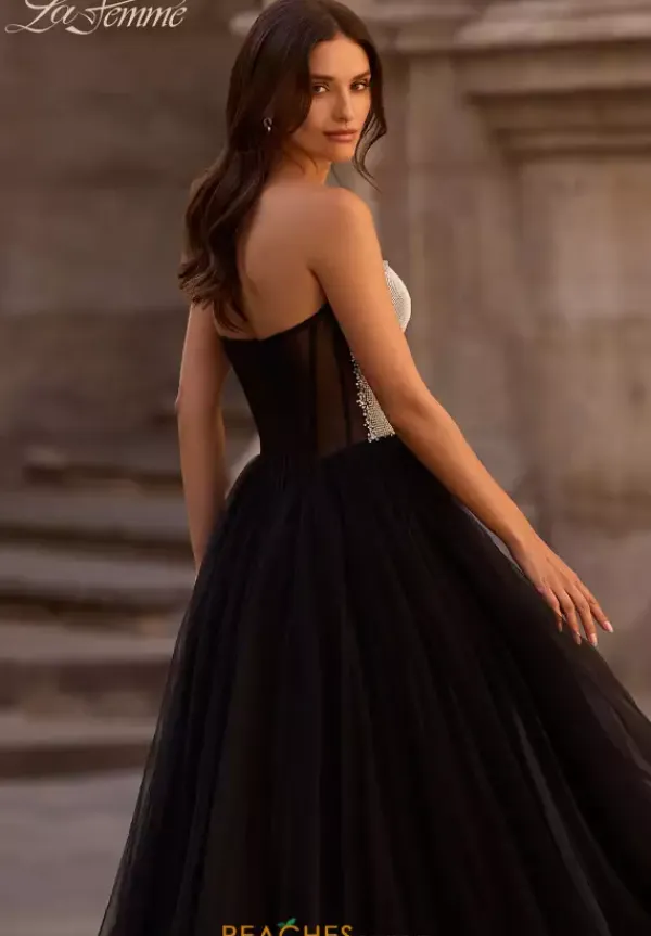 32704^La Femme Clearance