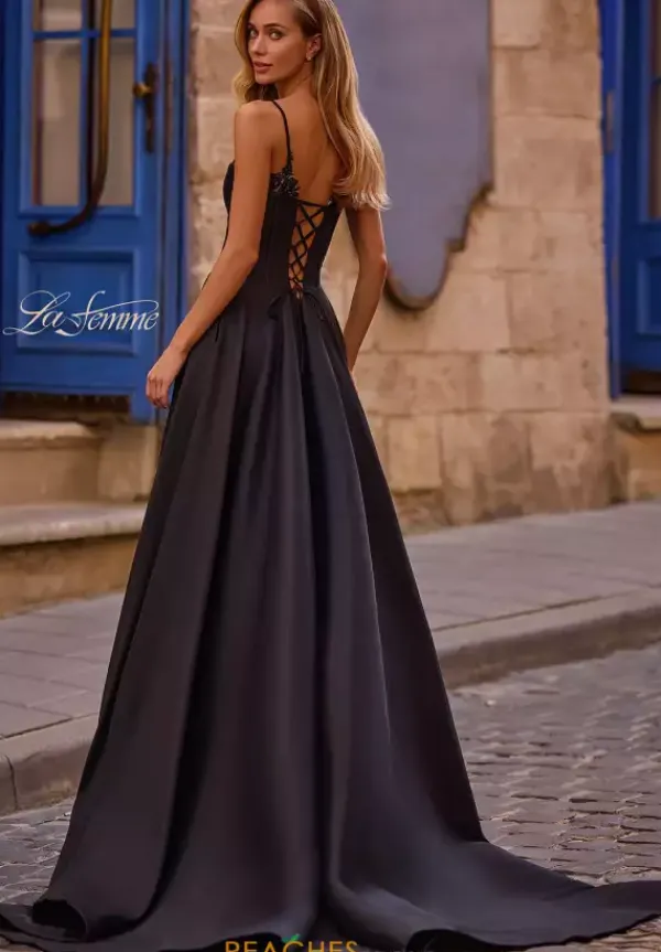 32878^La Femme Discount