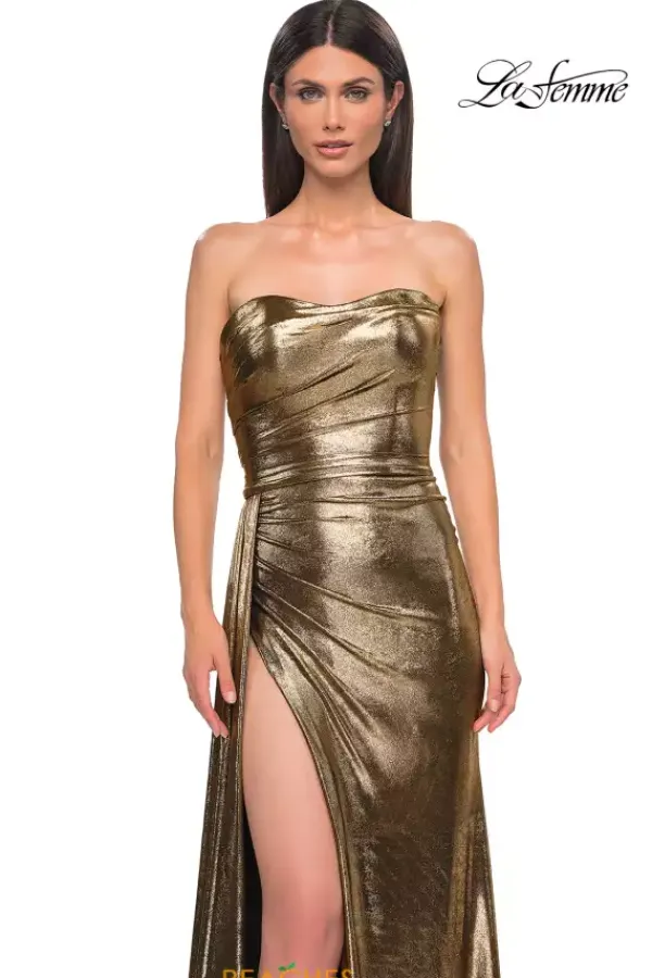 32830^La Femme Online