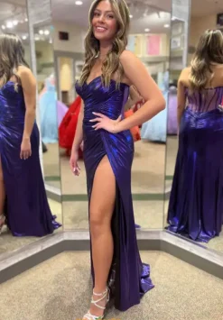 32375^La Femme Online