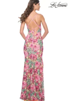 32095^La Femme Clearance