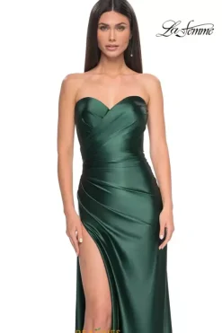 32159^La Femme Clearance