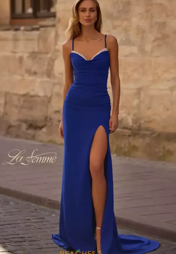 32802^La Femme Outlet