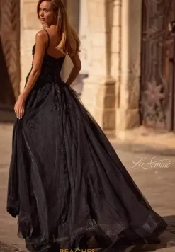 32781^La Femme Online