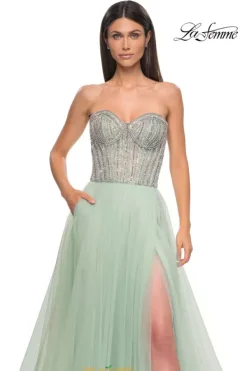 32811^La Femme Discount