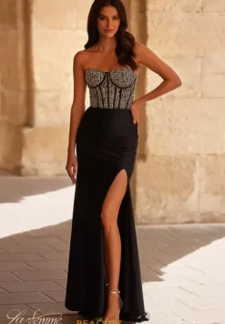 32669^La Femme Discount