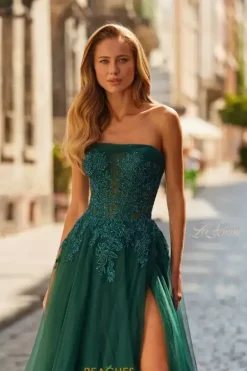 33528^La Femme Online