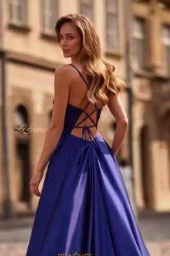 33373^La Femme Discount