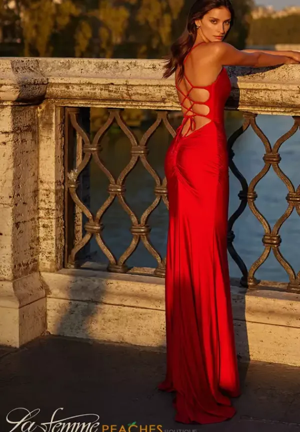 31618^La Femme Discount