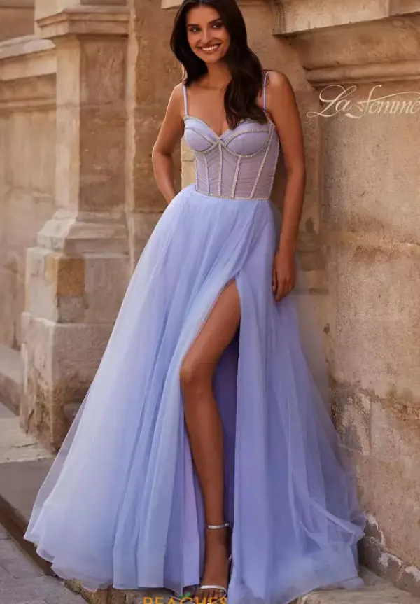 32675^La Femme Online