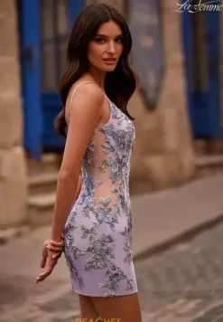 Short 32616^La Femme