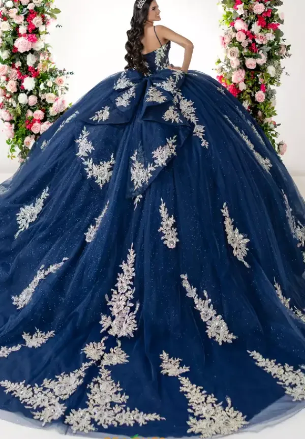 26132^LizLuo Quinceanera Online