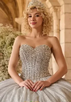 26124^LizLuo Quinceanera Sale