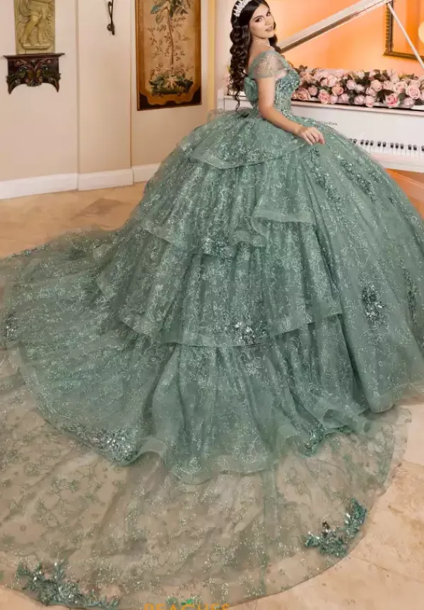 26106^LizLuo Quinceanera Discount