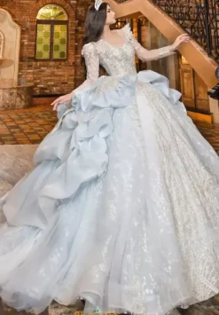 80034^LizLuo Quinceanera Discount