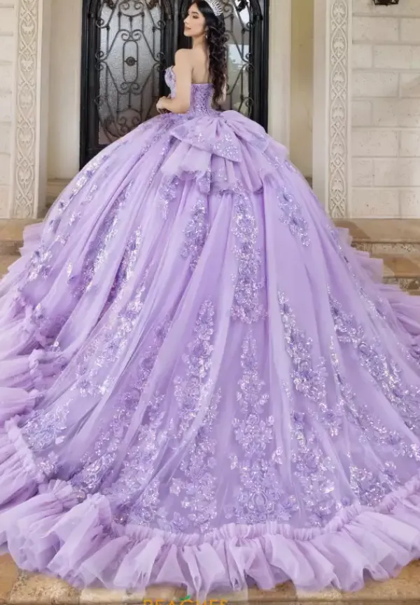 26101^LizLuo Quinceanera