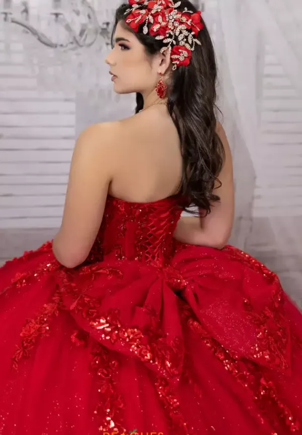 26101^LizLuo Quinceanera