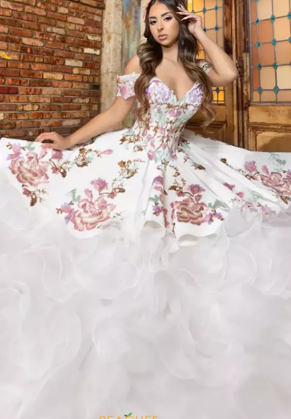 80031^LizLuo Quinceanera Clearance