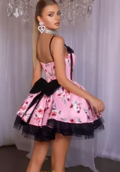 PS25765^Portia and Scarlett Online