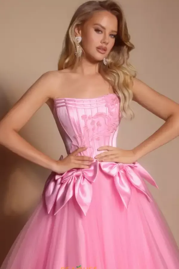 PS26102^Portia and Scarlett Online