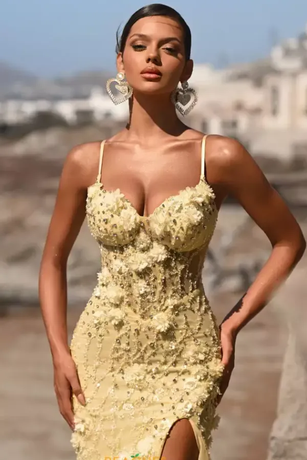 PS25294^Portia and Scarlett Hot