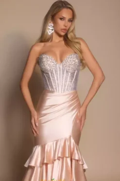 PS26141^Portia and Scarlett