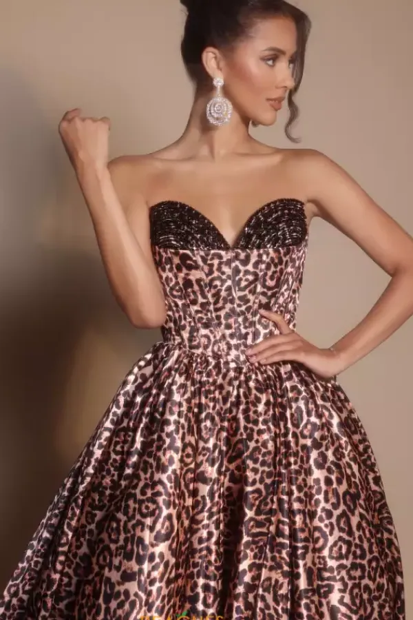 PS26188^Portia and Scarlett Online