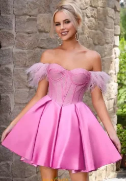 PS24417^Portia and Scarlett