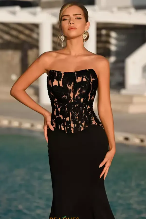 PS26301E^Portia and Scarlett