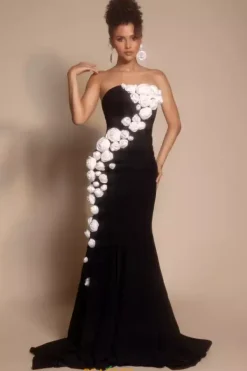 PS26305E^Portia and Scarlett