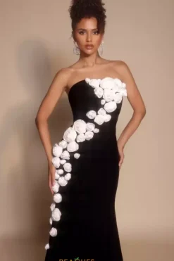 PS26305E^Portia and Scarlett