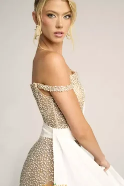 PS26318E^Portia and Scarlett